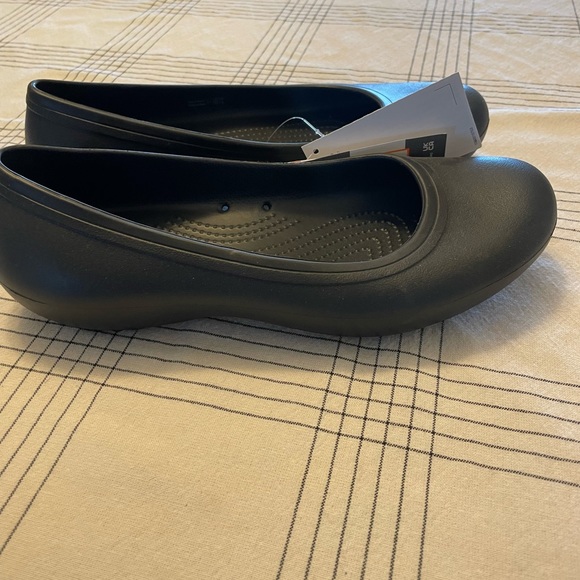 Crocs - Picture 3 of 5